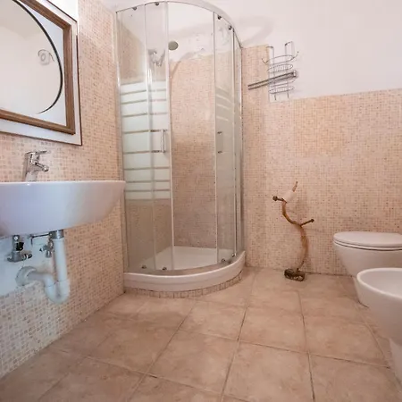 Apartment 204 - Pesco, Giardino E Piscina - Cherry House *