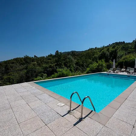 204 - Pesco, Giardino E Piscina - Cherry House Apartment Carro