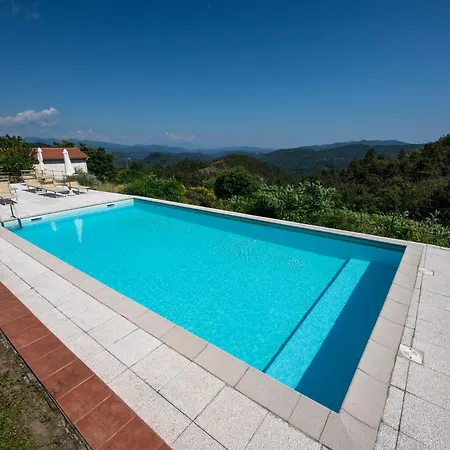 204 - Pesco, Giardino E Piscina - Cherry House Apartment Carro